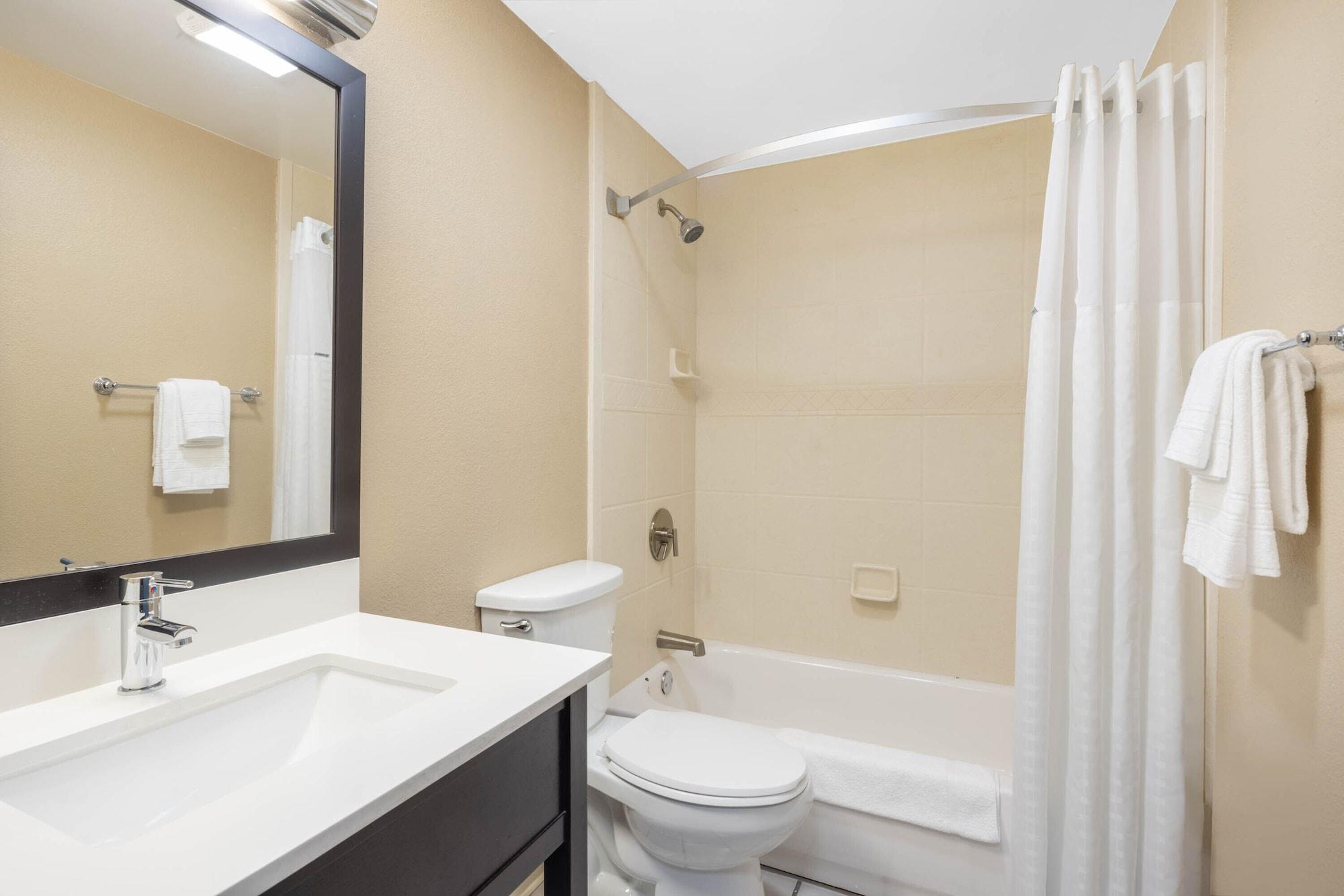 Fairbridge Inn Express Найак Экстерьер фото