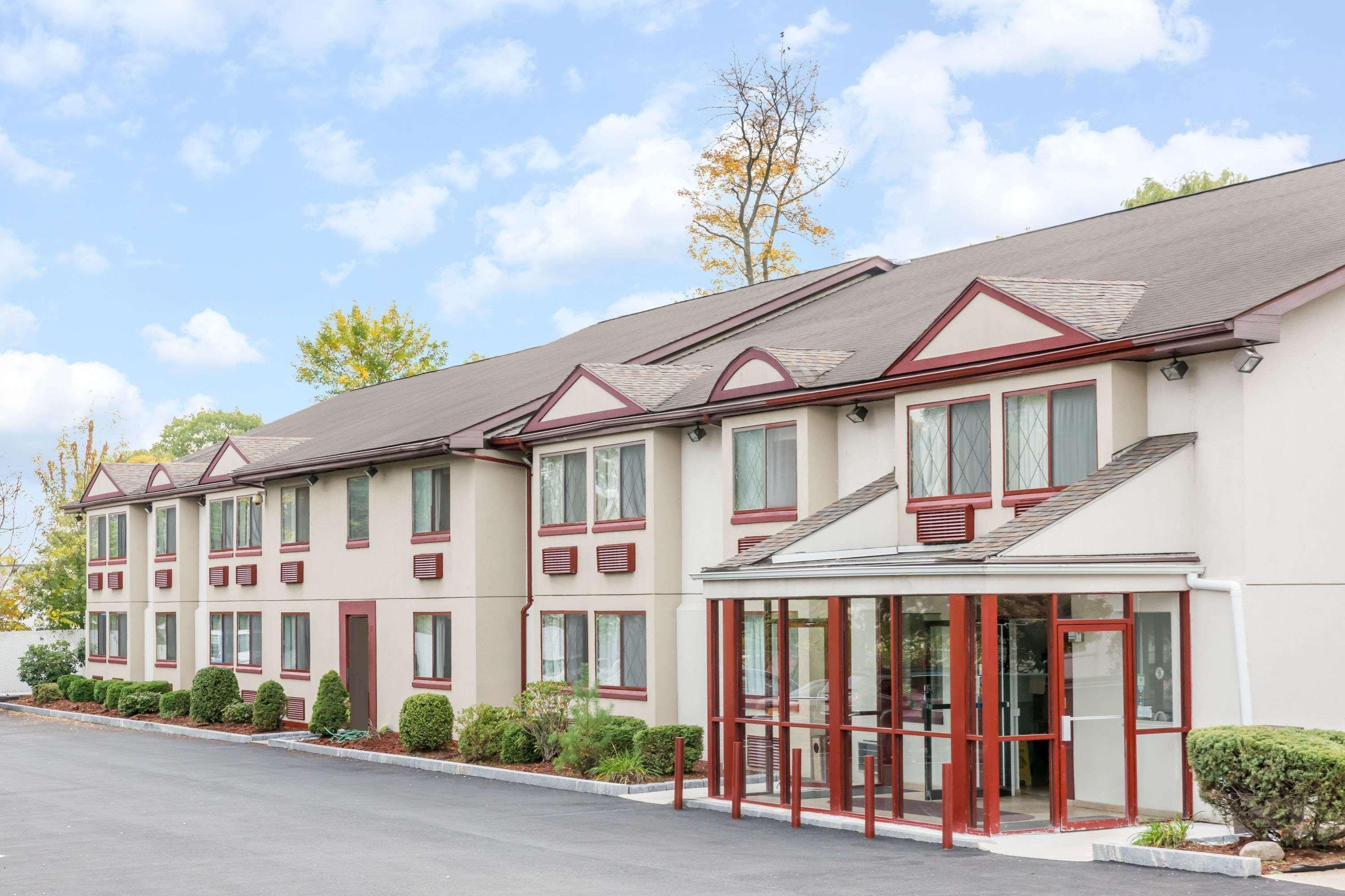 Fairbridge Inn Express Найак Экстерьер фото