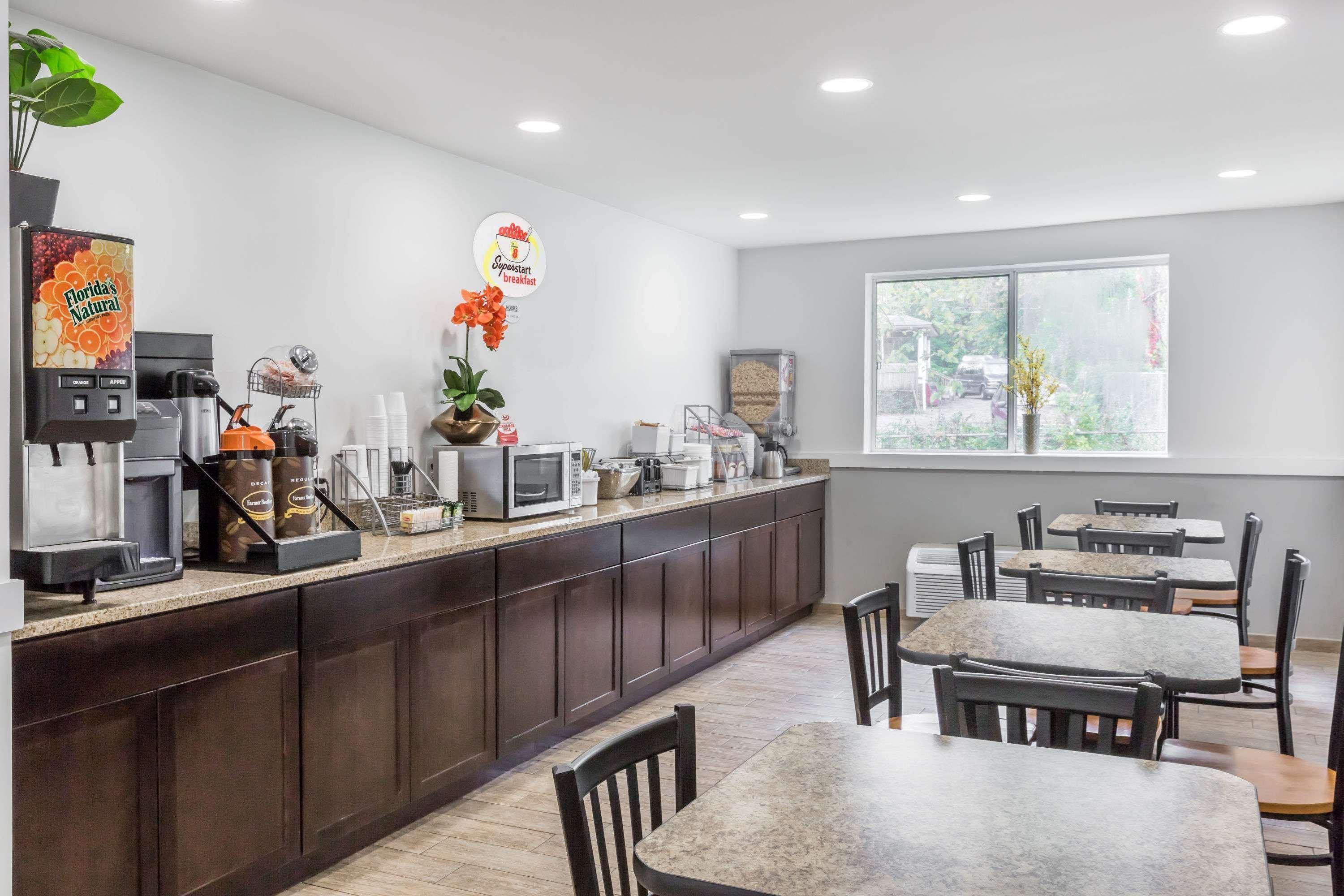 Fairbridge Inn Express Найак Экстерьер фото
