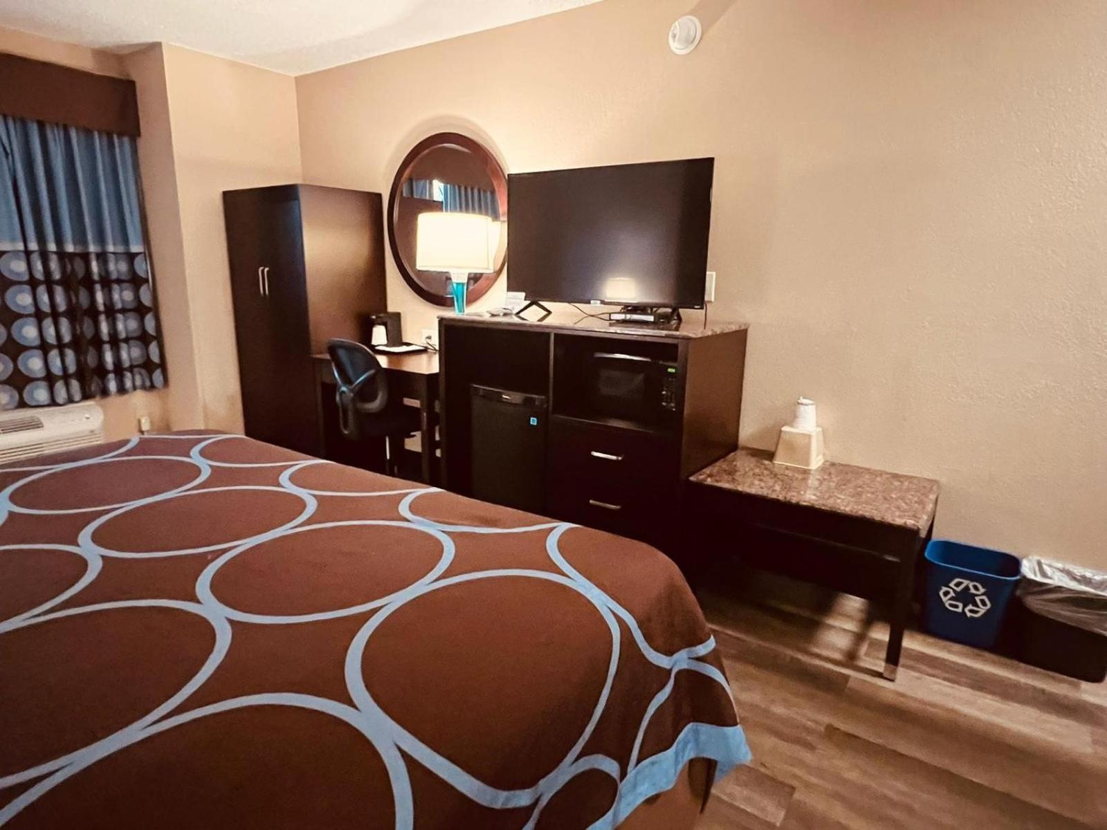 Fairbridge Inn Express Найак Экстерьер фото